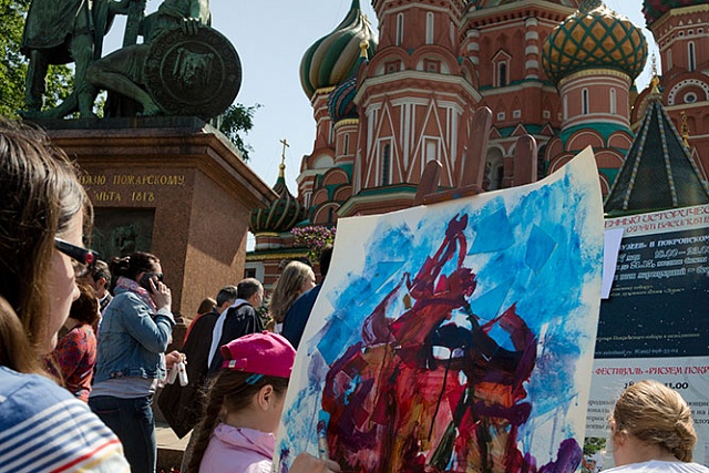 VIII арт–фестиваль "Рисуем Покровский собор"